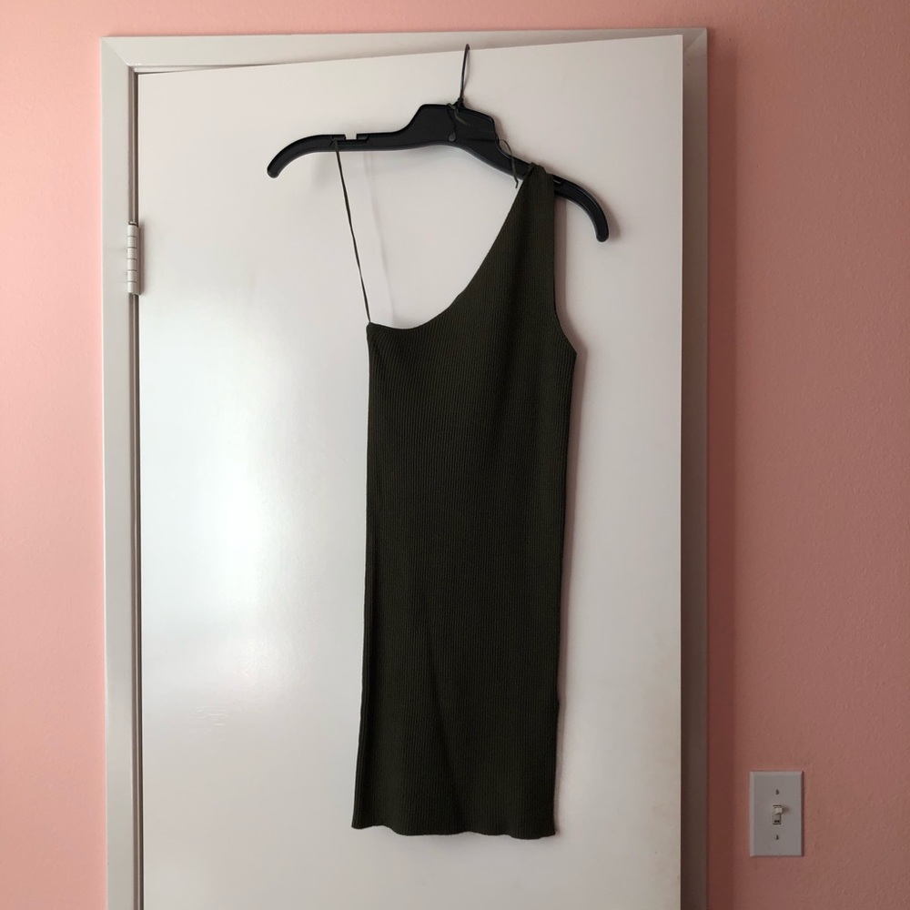 ZARA - One shoulder knit mini dress (size s)